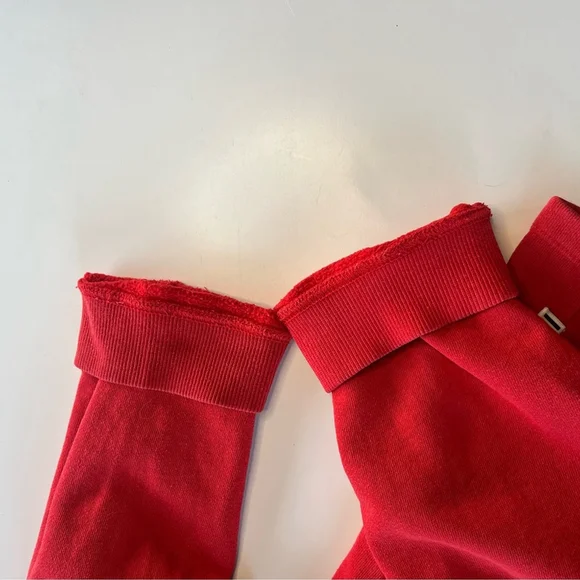 Hudson’s Bay-Team Canada Crewneck 🇨🇦 - Picture 8 of 10